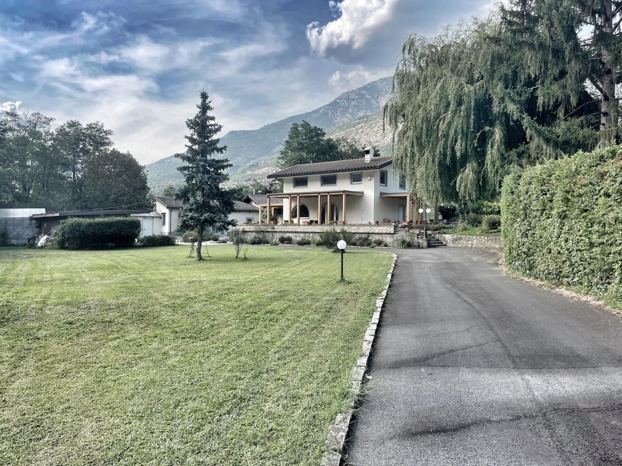 La Casina Di Oscar Ad Ao V Combe Vda Quart 0014 E 00I6 Διαμέρισμα Εξωτερικό φωτογραφία